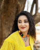 Actress Bhanu Sri Images
